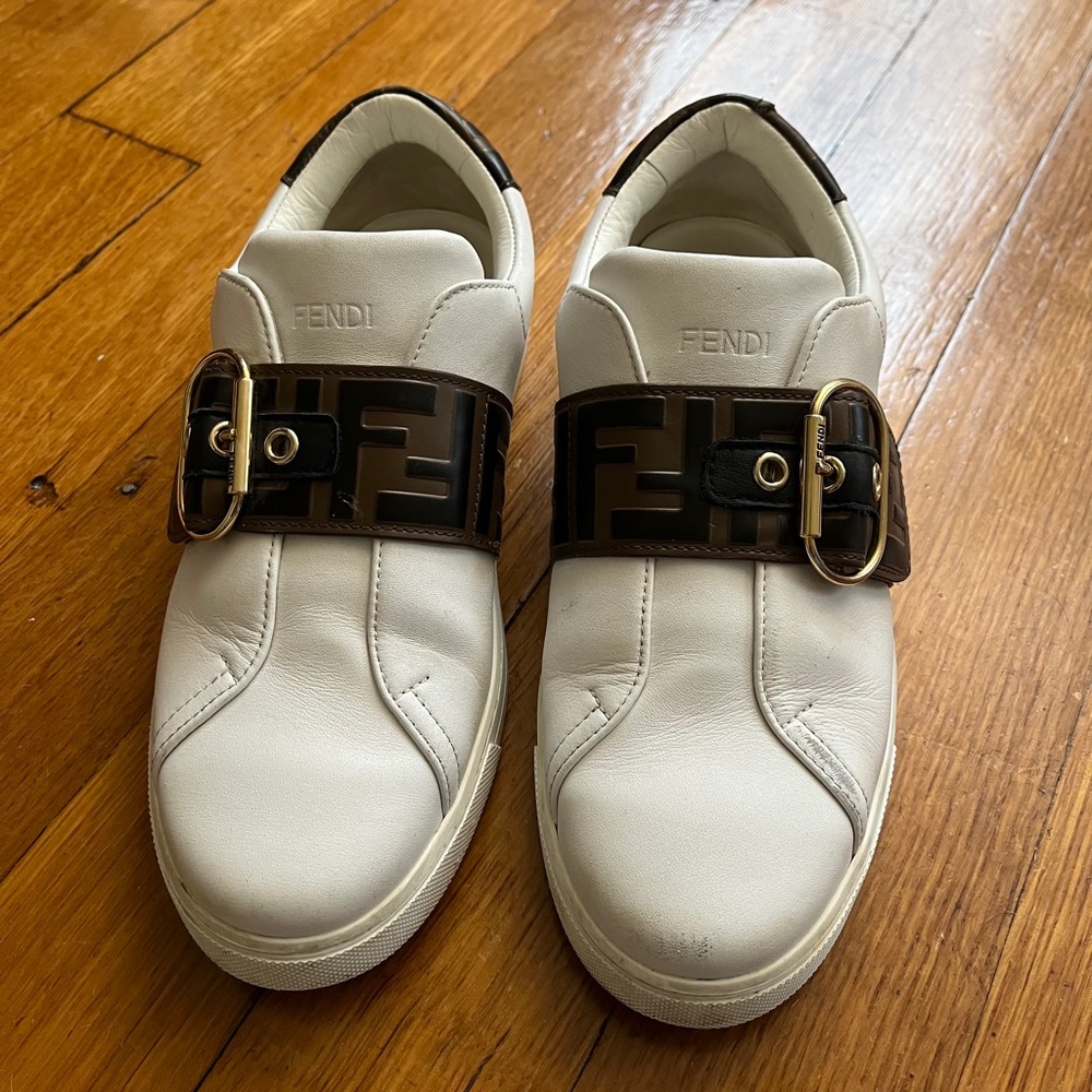 Fendi logo sneakers